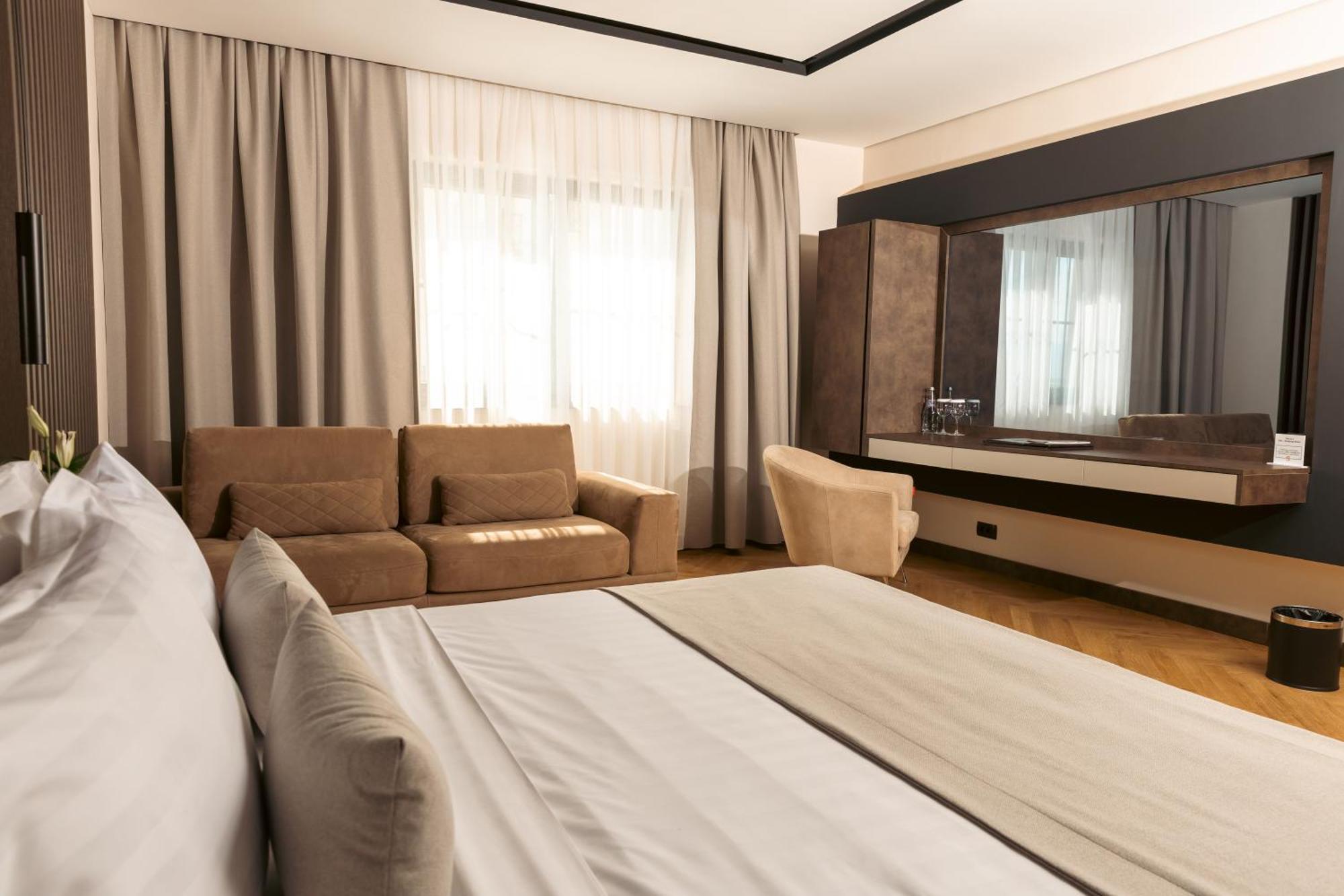 Venus Hotel Lipjan 외부 사진